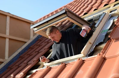 Pose de fenêtres de toit Velux à Coaraze